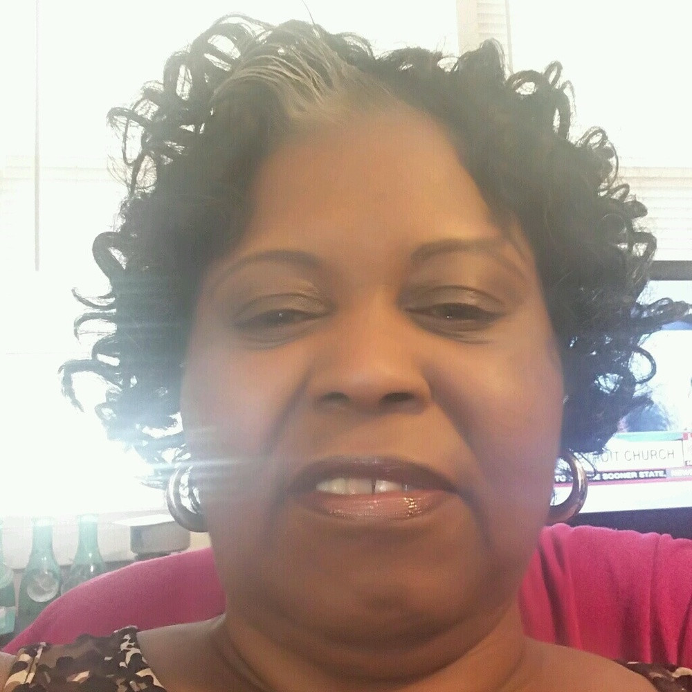 Meet your Posher, Earlene